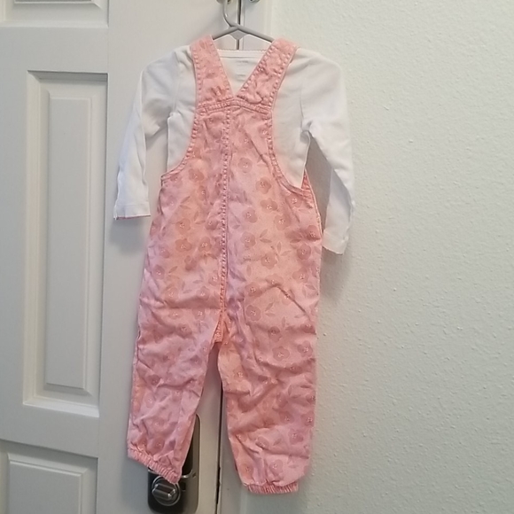 2/$10 Flowered overall set 12M - Picture 2 of 4